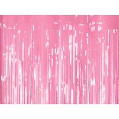 Folinė kutų užuolaida dekoracijoms šviesiai rožinė 100x200cm Folinė kutų užuolaida dekoracijoms šviesiai rožinė 100x200cm