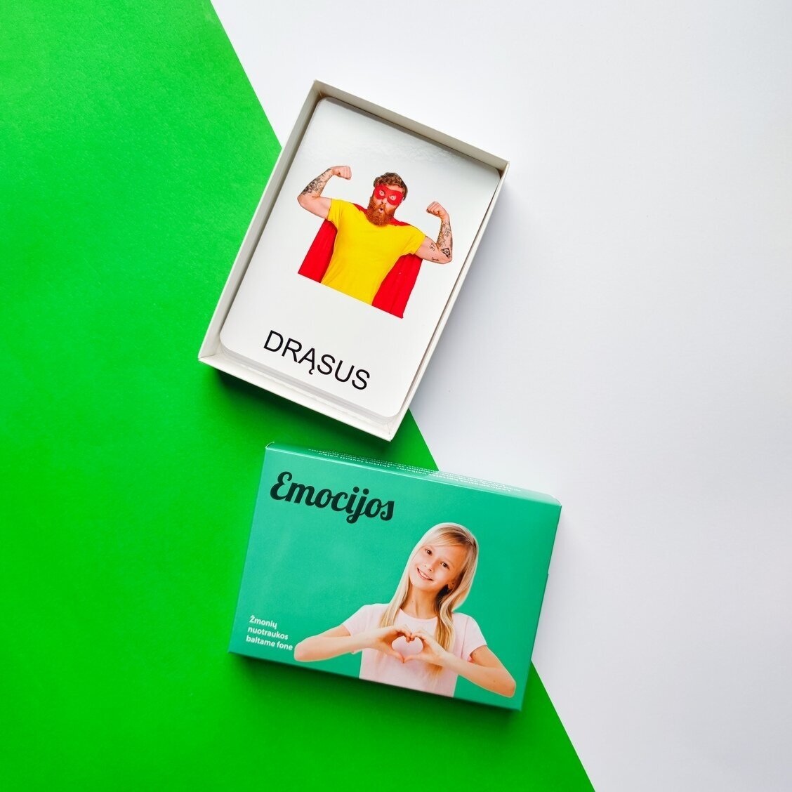 Lavinamųjų kortelių rinkinys „Emocijos“ (realios nuotraukos) 2 Lavinamųjų kortelių rinkinys „Emocijos“ (realios nuotraukos) 2