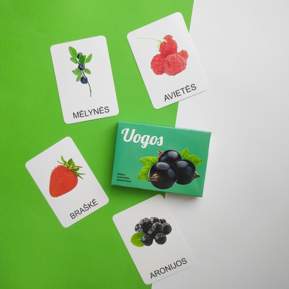 Lavinamųjų kortelių rinkinys „Uogos“ Lavinamųjų kortelių rinkinys „Uogos“