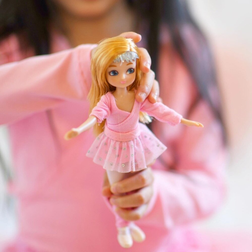 Lottie lėlė Baleto repeticijoje 2