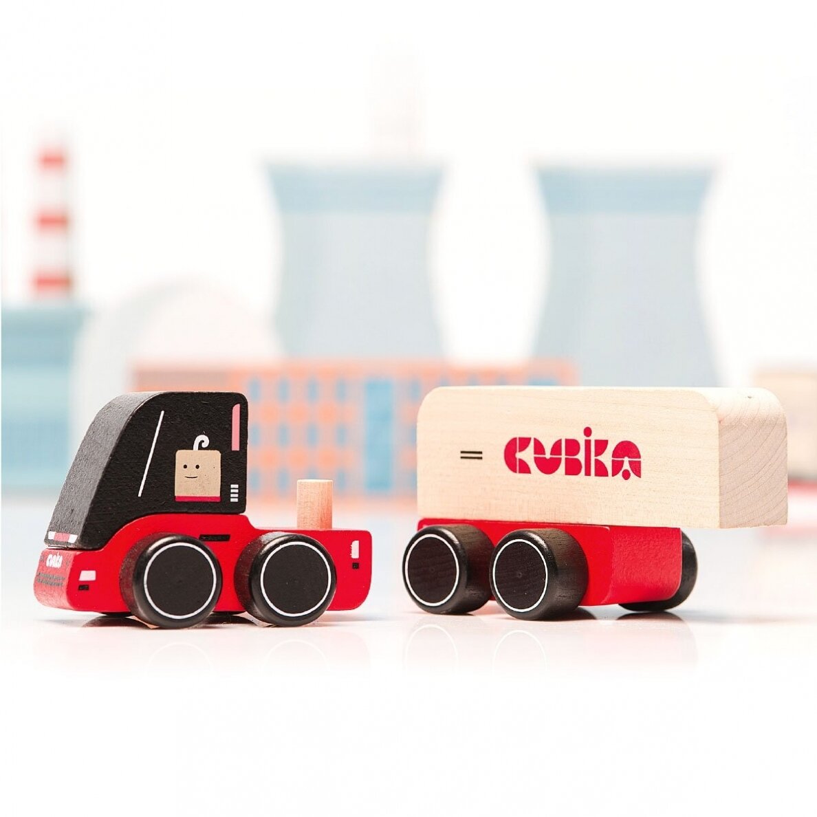 Mediniai automobilis Cubika Sunkvežimis 3 Mediniai automobilis Cubika Sunkvežimis 3